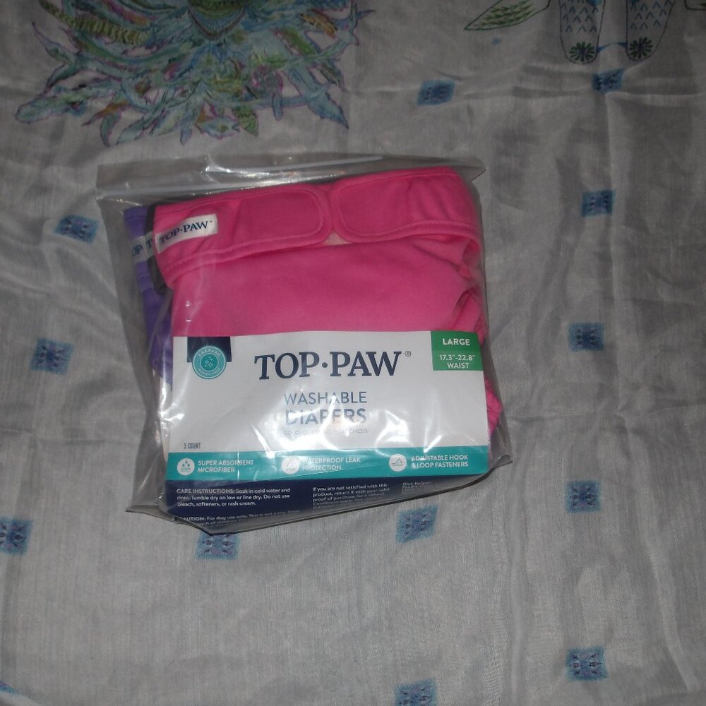 WASHABLE DOG DIAPERS NWT